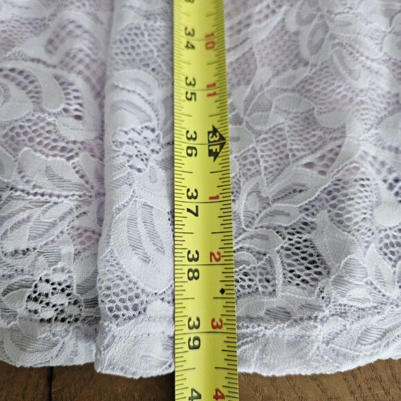 Bery Love Lilac Lace Dress Size M  Fully Lined Sleeveless V-Neck Cocktail Gown - Picture 5 of 8